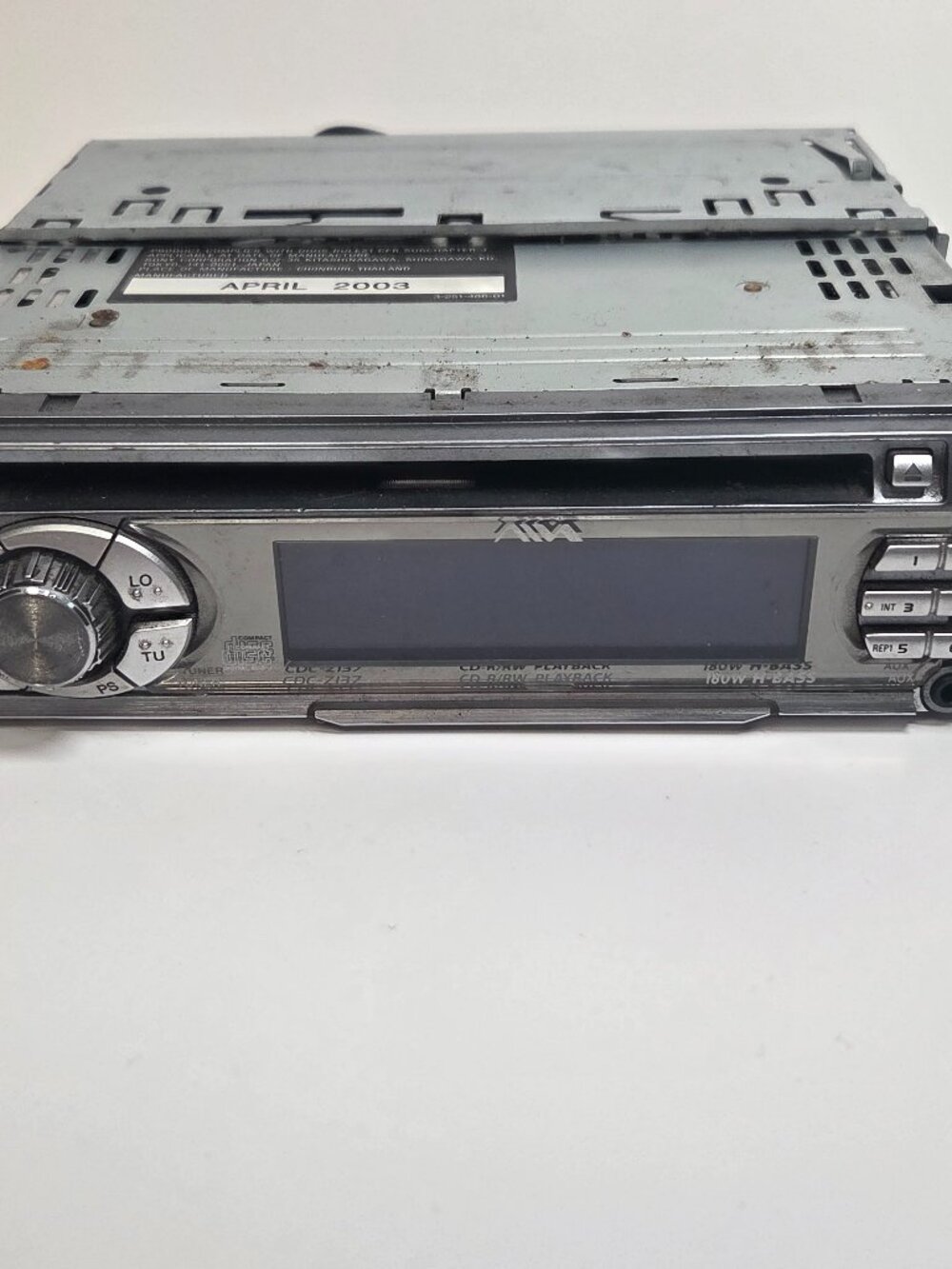 Aiwa CDC-Z137 FM/AM Compact Disc Car Stereo Player - Vintage Head Unit Up for sa